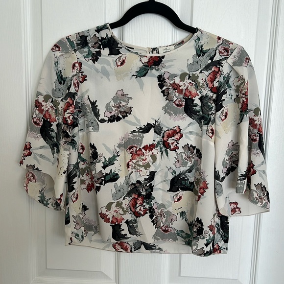 Aritzia floral blouse - Picture 3 of 7